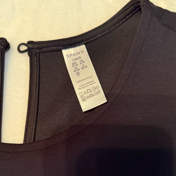 Spanx Women's Black Sleeveless Jumpsuit - Picture 9 of 14